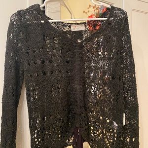 *NEVER WORN* Knitted light black sweater